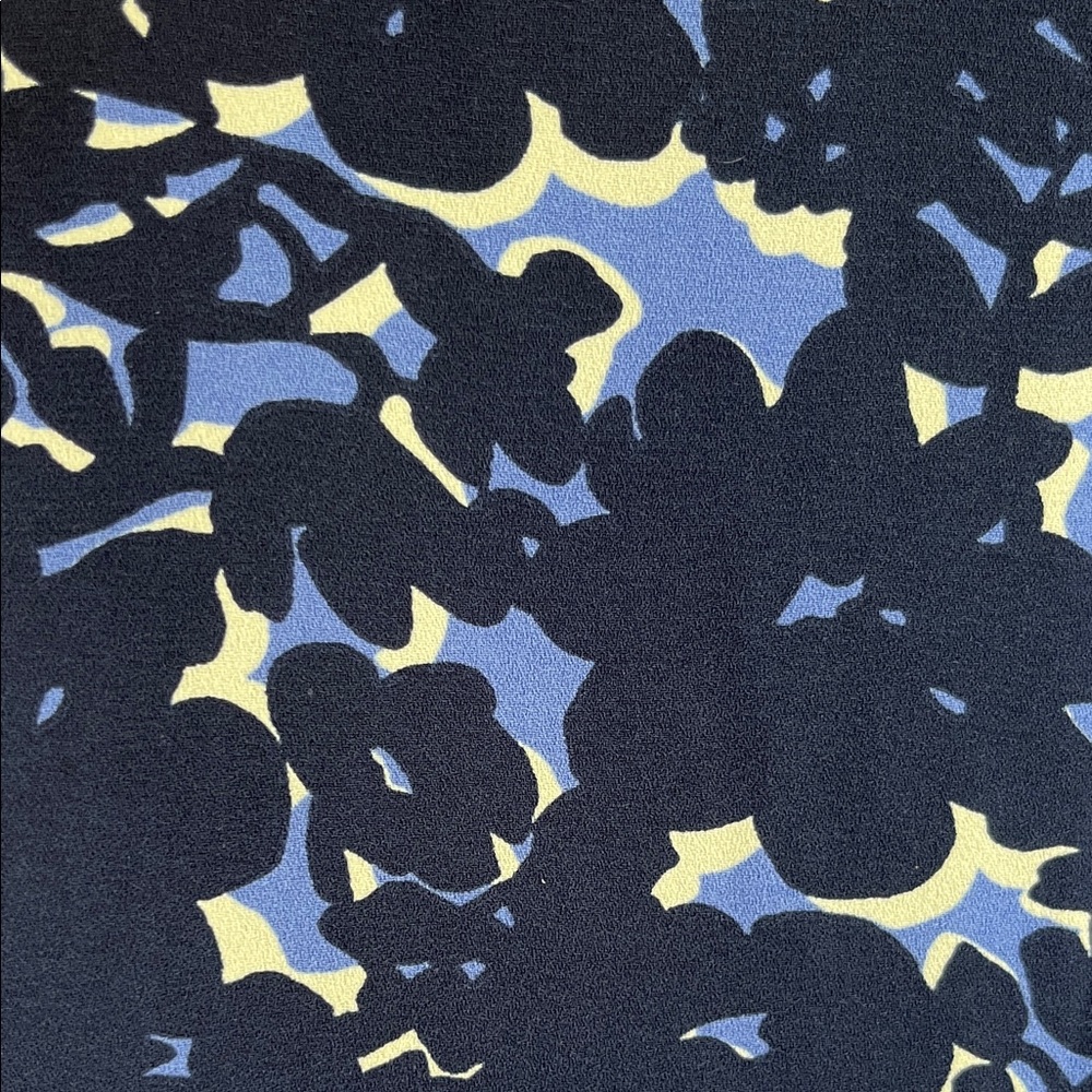 Navy Blue, Black and White Floral Size 14 Midi women’s Dress - Picture 6 of 7